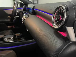 Mercedes-Benz A 200 200d 8G-DCT