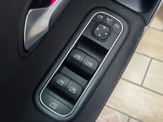 Mercedes-Benz A 200 200d 8G-DCT