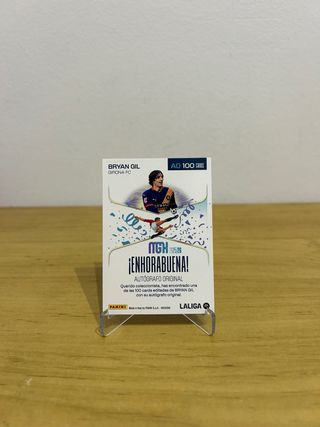BRYAN GIL AUTÓGRAFO /100 MEGACRACKS 2025-26 PANINI