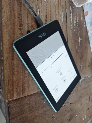 Kindle Paperwhite 10ª Gen Negro/Verde