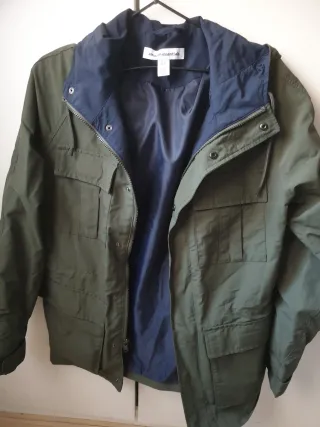 Chaqueta Amazon Essentials Verde