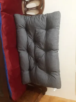 Cojín Cabecero Cama Gris y Rojo