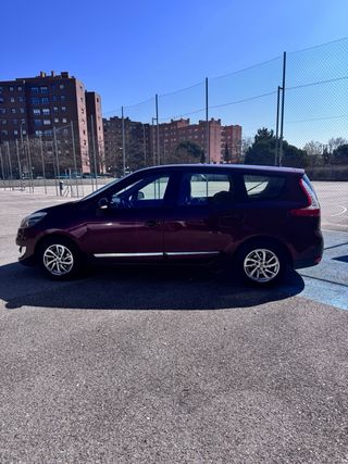 644114491Grand Scénic 1.5 dCi 110CV  7 PLAZAS – Añ