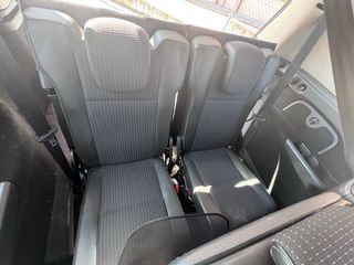 644114491Grand Scénic 1.5 dCi 110CV  7 PLAZAS – Añ