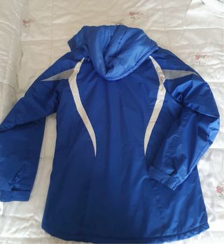 Giubbotto sportivo Macron blu e bianco