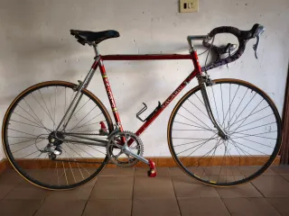 Bicicleta Carretera Macario Clásica Roja