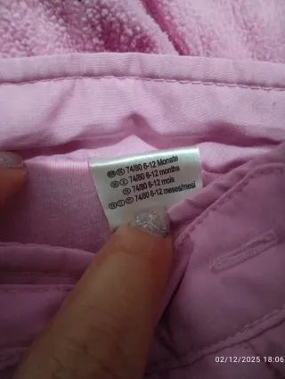 Buzo de bebé rosa con gatitos