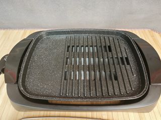 Girmi BQ90 Parrilla Eléctrica con Tapa