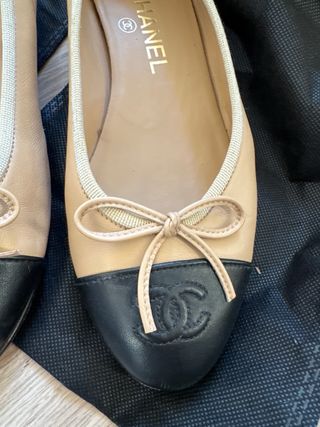 Chanel Bailarinas Beige y Negro Talla 36 1/2