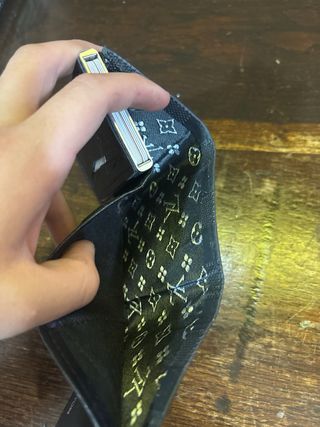 Cartera Louis Vuitton Negra Damier