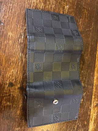 Cartera Louis Vuitton Negra Damier