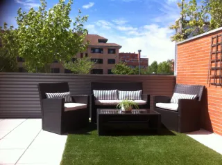 Piso con gran terraza