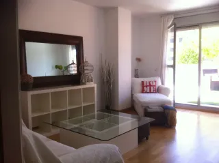 Piso con gran terraza