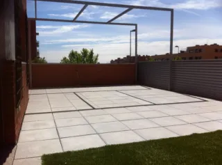 Piso con gran terraza