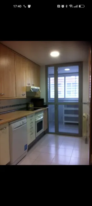 Piso con gran terraza