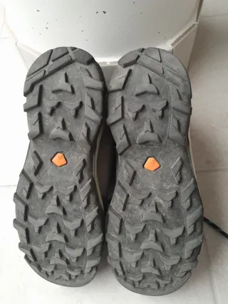 Botas de monte Quechua Talla 35