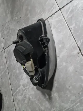 Faro Delantero Izquierdo Yamaha TZR