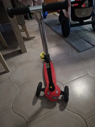 Patinete infantil 3 ruedas rojo