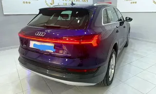 Audi E-Tron 55 con 42.000 kms año 2022