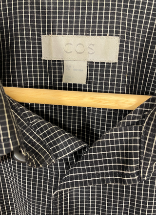 Camisa COS Cuadros Blanco y Negro