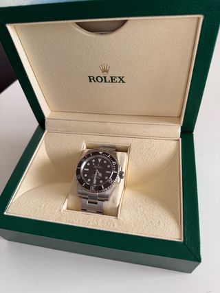 Rolex Submariner No Date 124060 41mm