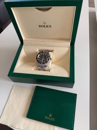 Rolex Submariner No Date 124060 41mm