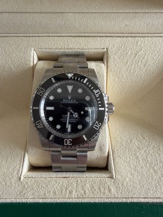 Rolex Submariner No Date 124060 41mm