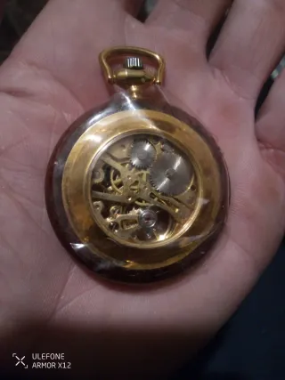 Reloj de bolsillo vintage mecánico