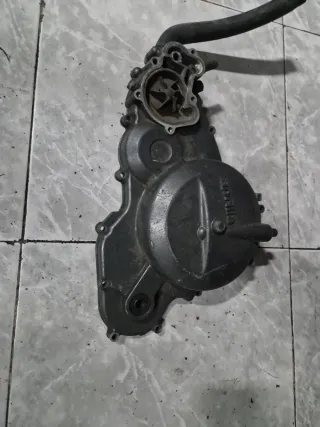 Tapa Embrague Aprilia Pegaso 650