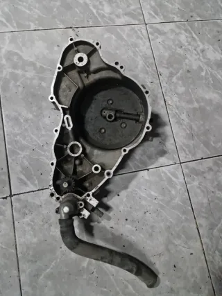 Tapa Embrague Aprilia Pegaso 650