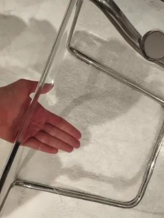 Mesa de comedor cristal y 4 sillas