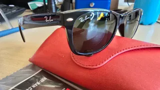 Gafas de sol Ray-Ban RB2132 New Wayfarer