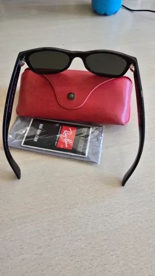 Gafas de sol Ray-Ban RB2132 New Wayfarer