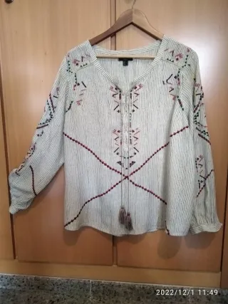 Camisa bordada talla XL