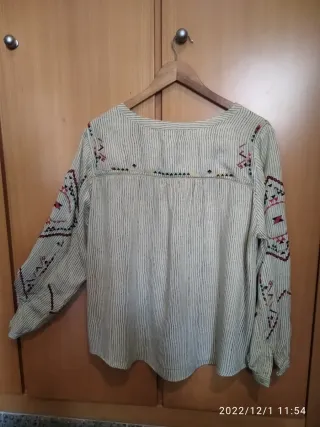 Camisa bordada talla XL