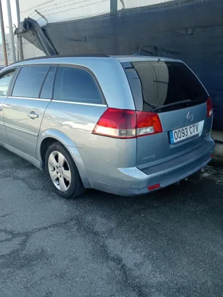 Opel Vectra 2004