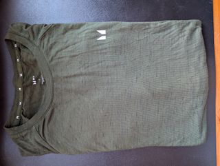 Camiseta MyProtein Performance Verde Militar Talla