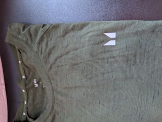 Camiseta MyProtein Performance Verde Militar Talla