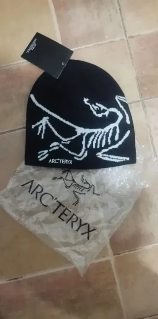 Gorro Arc'teryx Negro Blanco