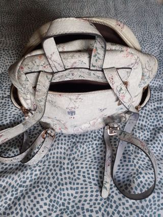 Bolso mochila estampado floral ajustable