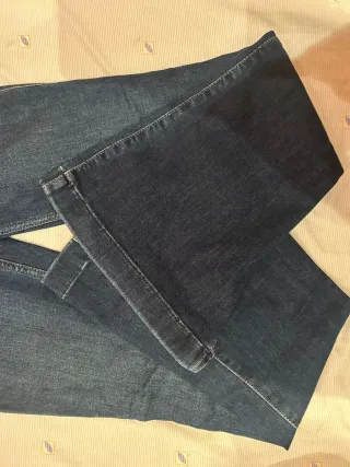 Pantalones Vaqueros Hollister High-Rise Flare W23