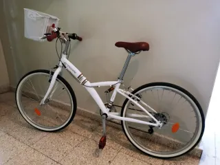 Bici 24 con marchas y cesta