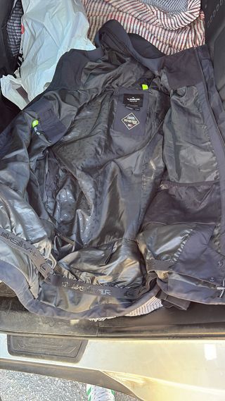 Chaqueta Quiksilver Gore-Tex Negra Talla M