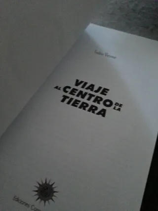 Viaje al centro de la Tierra (Spanish Edition)