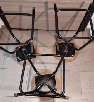 Tris sgabelli vintage regolabili