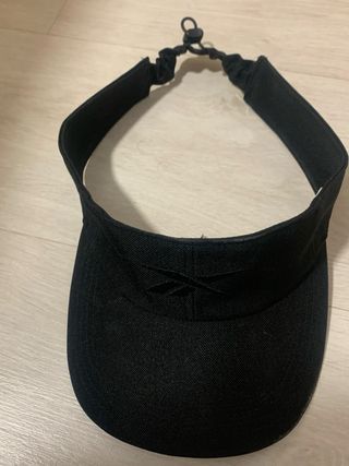 Gorra Reebok Negra ( sin uso )