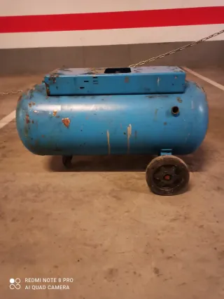 Calderín compresor. 100l. Aprox.