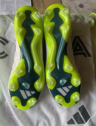 Botas Fútbol Adidas Copa Pure + FG Blancas