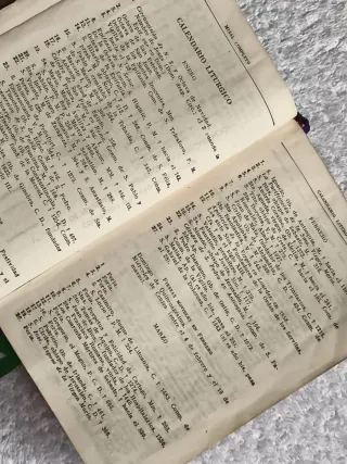ANTIGUO MISAL PARA FIELES CON SU CAJA. AÑO 1920