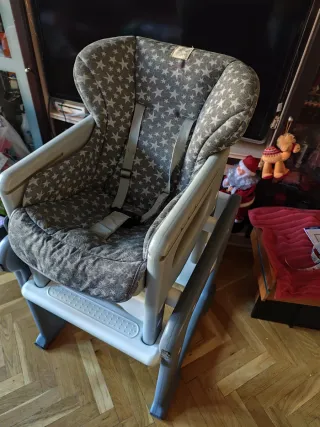 Trona Jané convertible en silla y mesa